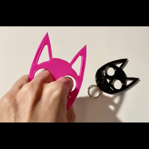 Safety keychains - Picture 2 of 4